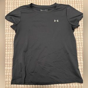 UA grey shirt